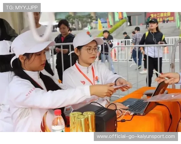 赛事志愿者风采记录片上线展现幕后感人故事，赛事志愿者的心得体会