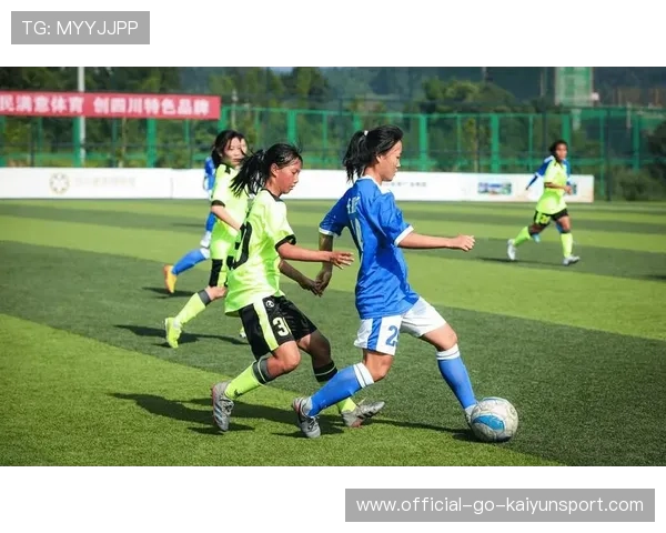 女子青年球员国际培训名额分配与申请办法，中国国家青年女子足球队名单